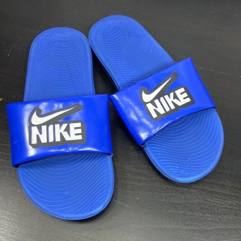 Big Kids Size 4 Nike Kawa Slide Fun Game Blue White
